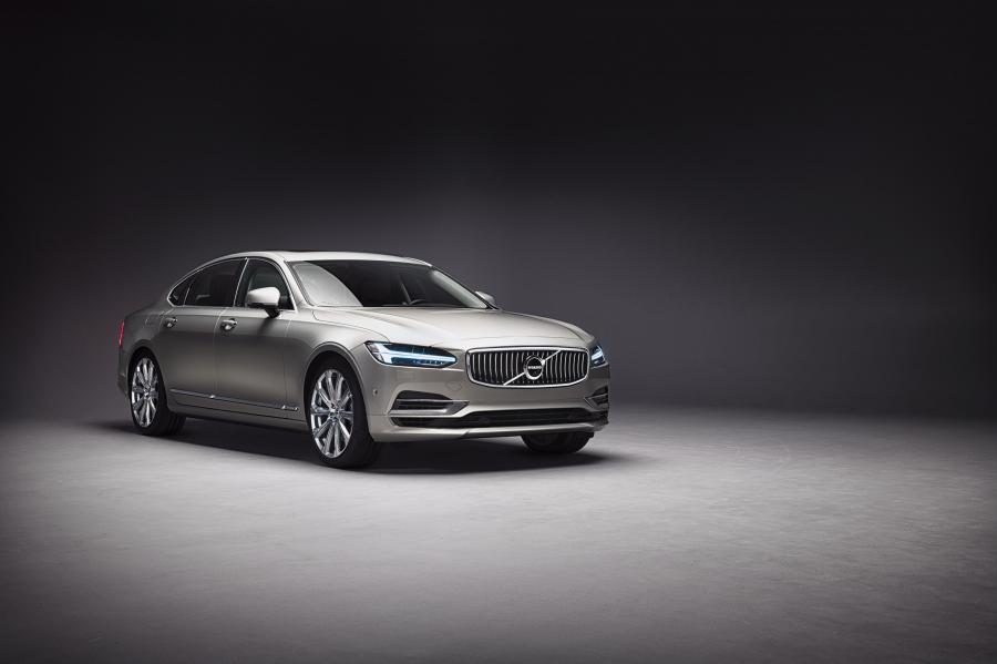  Volvo S90 Ambience Concept 2018 года  (фото 1 из 9)